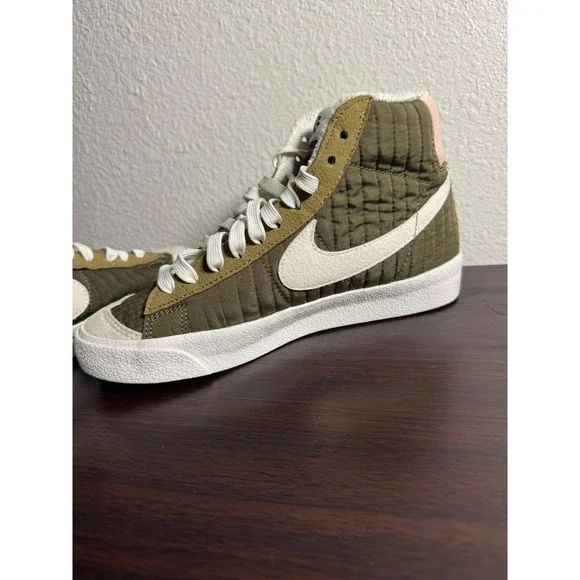 Nike Blazer Mid '77 SE Recycled Olive Green Pink Quilt GS US 4.5Y fits like 6.5w - Picture 4 of 9